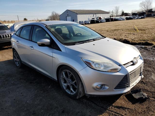 Photo 3 VIN: 1FADP3F25DL327382 - FORD FOCUS SE 