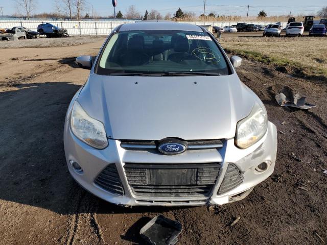 Photo 4 VIN: 1FADP3F25DL327382 - FORD FOCUS SE 