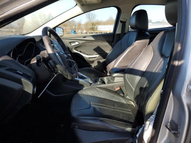 Photo 6 VIN: 1FADP3F25DL327382 - FORD FOCUS SE 