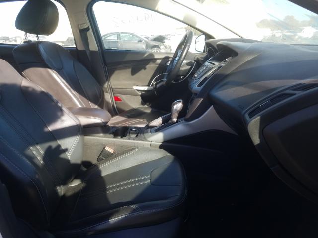 Photo 4 VIN: 1FADP3F25DL335630 - FORD FOCUS SE 