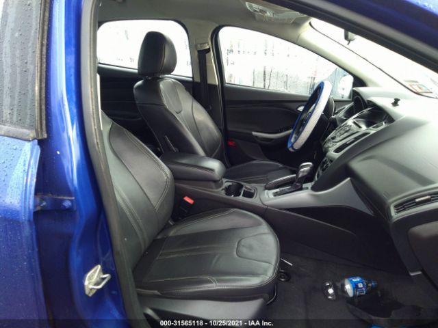 Photo 4 VIN: 1FADP3F25DL337281 - FORD FOCUS 