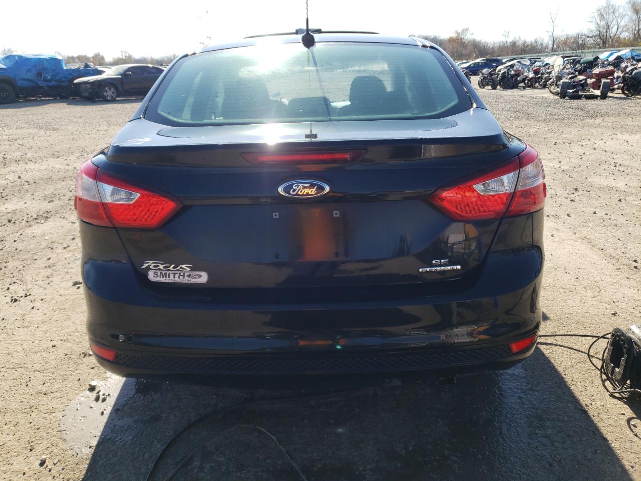 Photo 5 VIN: 1FADP3F25DL350337 - FORD FOCUS 