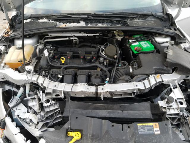 Photo 6 VIN: 1FADP3F25DL352993 - FORD FOCUS SE 