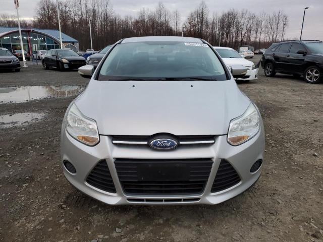 Photo 4 VIN: 1FADP3F25DL358664 - FORD FOCUS SE 