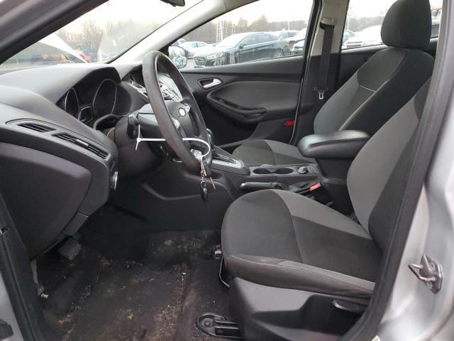 Photo 6 VIN: 1FADP3F25DL358664 - FORD FOCUS SE 