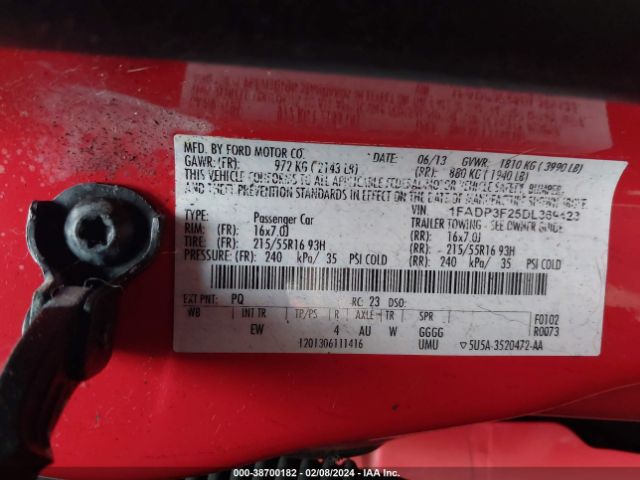 Photo 8 VIN: 1FADP3F25DL369423 - FORD FOCUS 