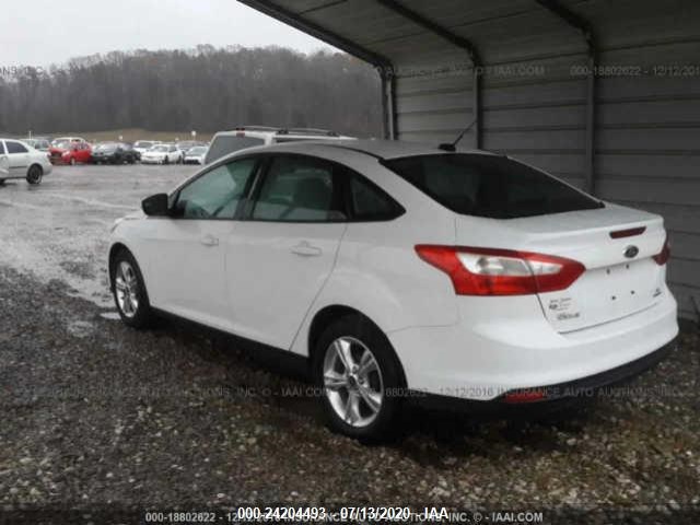 Photo 2 VIN: 1FADP3F25DL371673 - FORD FOCUS 