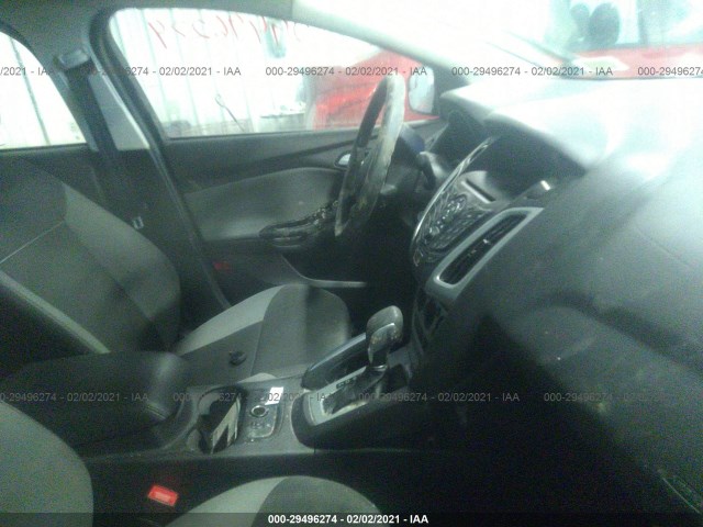 Photo 4 VIN: 1FADP3F25EL134568 - FORD FOCUS 