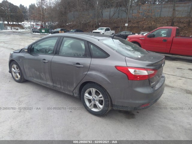 Photo 2 VIN: 1FADP3F25EL158093 - FORD FOCUS 