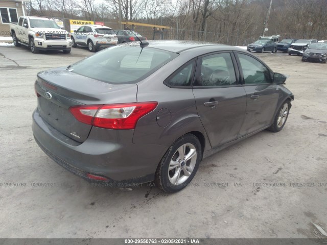 Photo 3 VIN: 1FADP3F25EL158093 - FORD FOCUS 