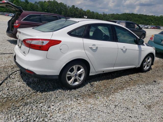 Photo 2 VIN: 1FADP3F25EL204084 - FORD FOCUS SE 