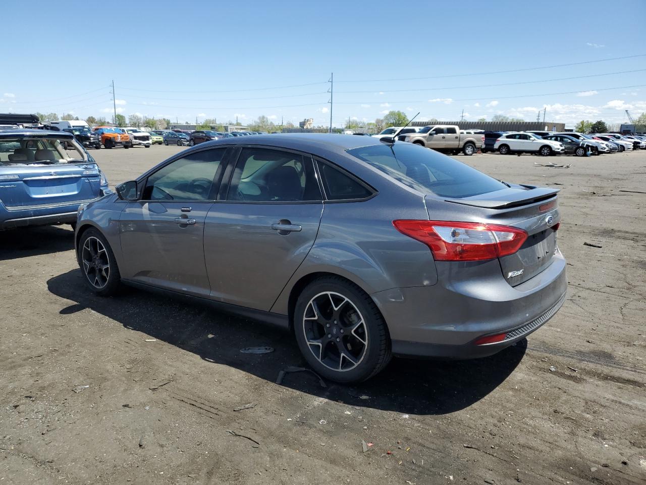 Photo 1 VIN: 1FADP3F25EL209284 - FORD FOCUS 