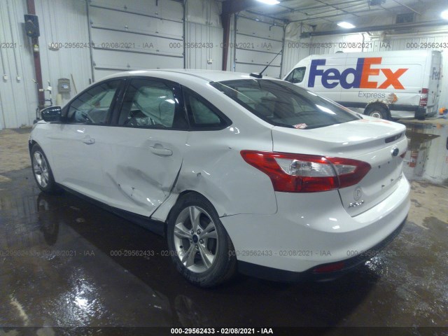 Photo 2 VIN: 1FADP3F25EL234704 - FORD FOCUS 