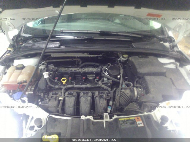 Photo 9 VIN: 1FADP3F25EL234704 - FORD FOCUS 