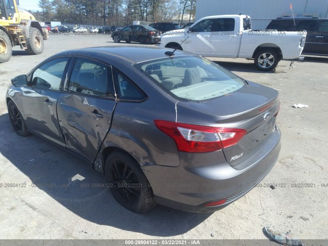 Photo 2 VIN: 1FADP3F25EL253995 - FORD FOCUS 