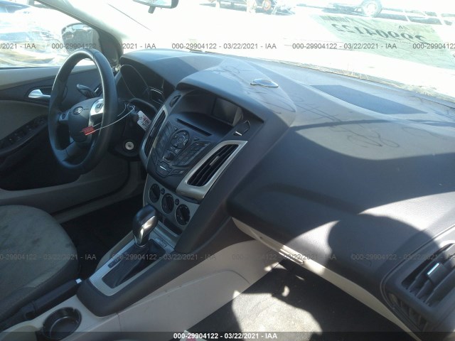 Photo 4 VIN: 1FADP3F25EL253995 - FORD FOCUS 