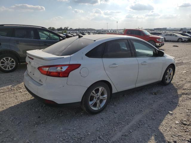 Photo 2 VIN: 1FADP3F25EL254144 - FORD FOCUS SE 