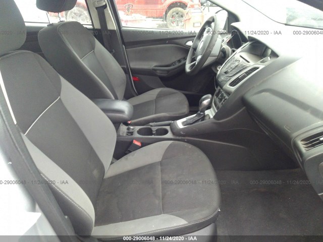 Photo 4 VIN: 1FADP3F25EL266388 - FORD FOCUS 