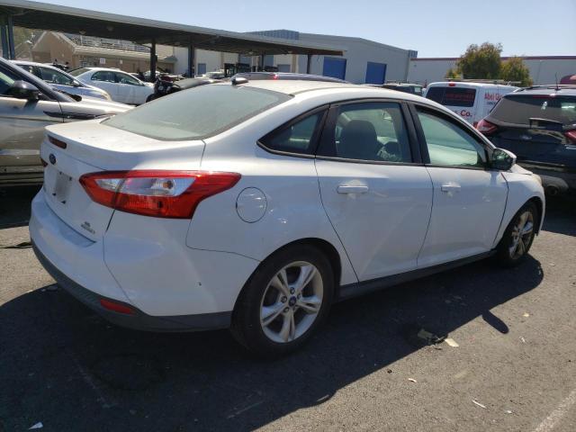 Photo 2 VIN: 1FADP3F25EL266889 - FORD FOCUS 