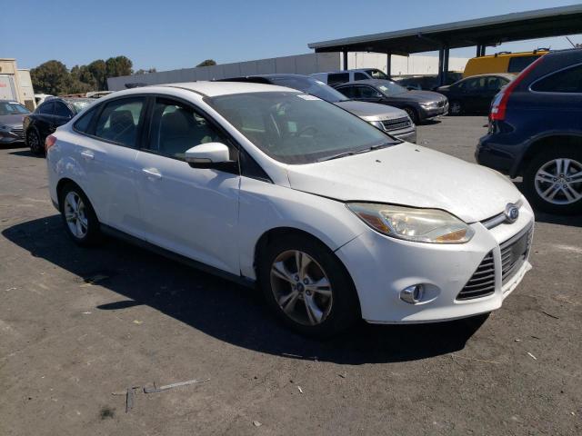 Photo 3 VIN: 1FADP3F25EL266889 - FORD FOCUS 