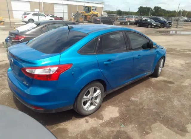 Photo 3 VIN: 1FADP3F25EL269324 - FORD FOCUS 