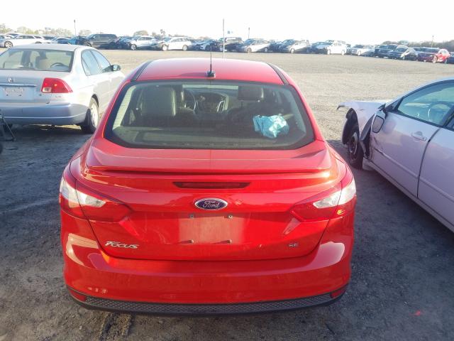 Photo 8 VIN: 1FADP3F25EL303035 - FORD FOCUS SE 