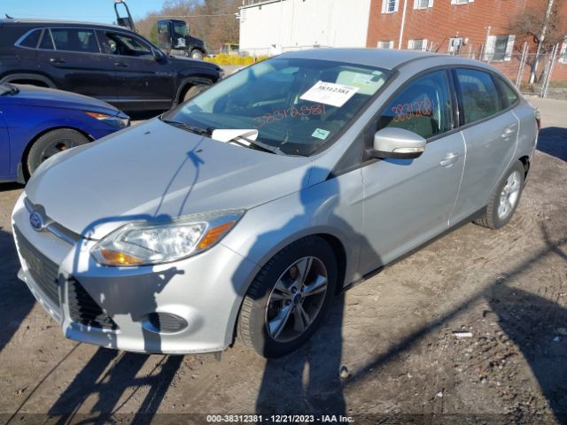 Photo 1 VIN: 1FADP3F25EL308624 - FORD FOCUS 