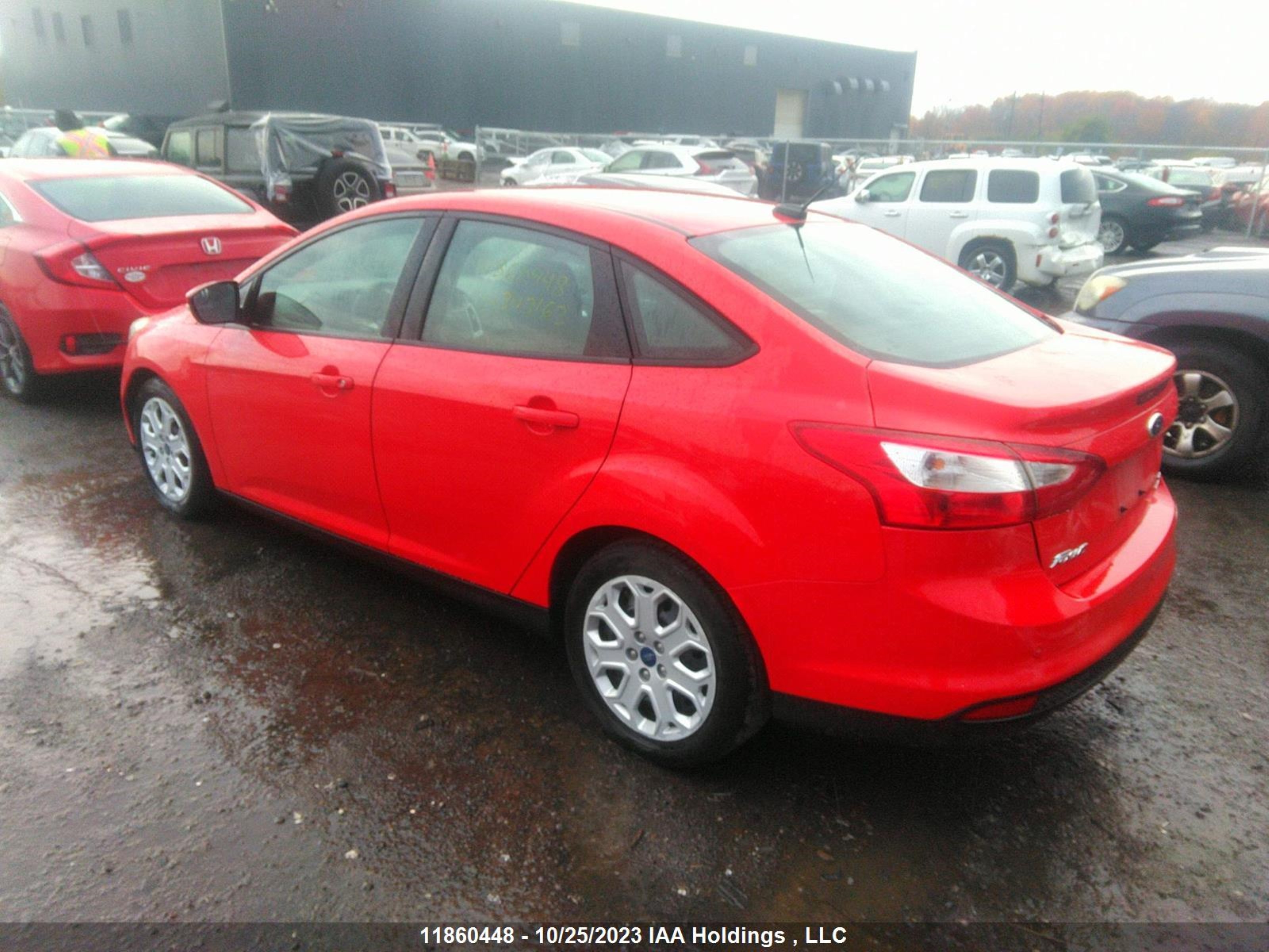 Photo 2 VIN: 1FADP3F25EL343163 - FORD FOCUS 