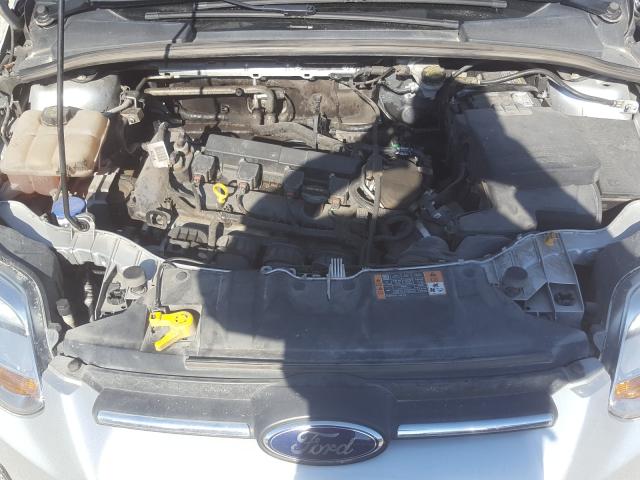 Photo 6 VIN: 1FADP3F25EL372257 - FORD FOCUS SE 