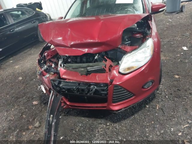 Photo 5 VIN: 1FADP3F25EL379130 - FORD FOCUS 