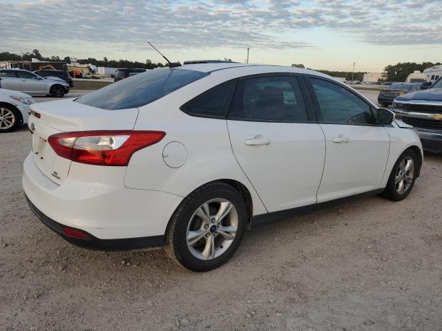 Photo 2 VIN: 1FADP3F25EL389849 - FORD FOCUS 