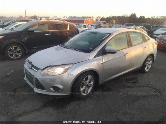 Photo 1 VIN: 1FADP3F25EL410702 - FORD FOCUS 