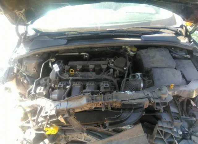 Photo 9 VIN: 1FADP3F25EL456000 - FORD FOCUS 