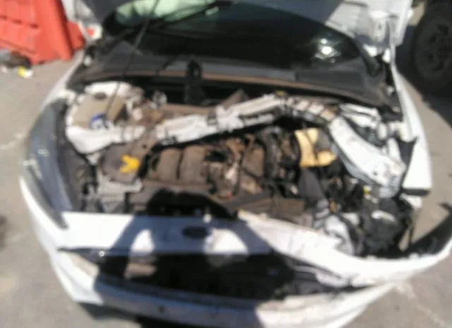 Photo 9 VIN: 1FADP3F25FL211506 - FORD FOCUS 