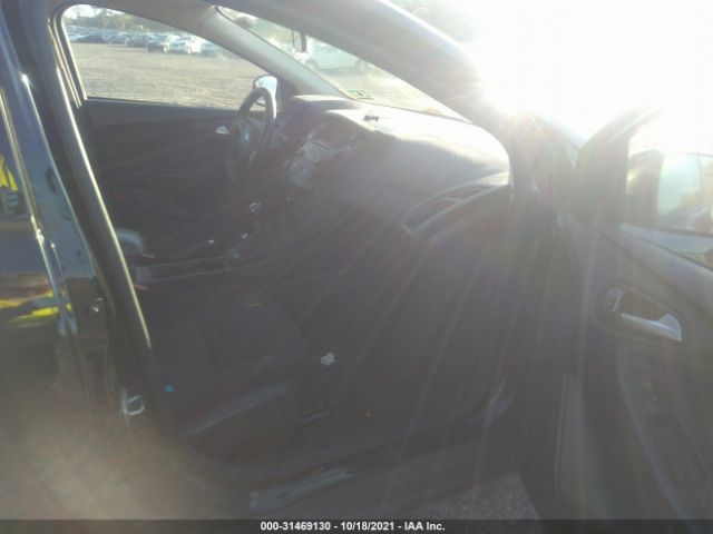 Photo 4 VIN: 1FADP3F25FL252122 - FORD FOCUS 