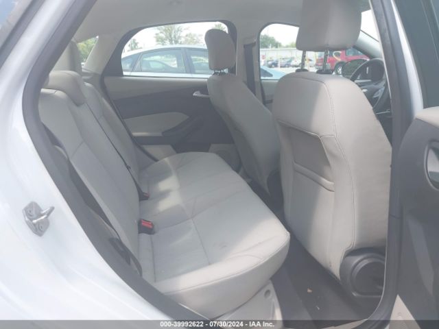 Photo 7 VIN: 1FADP3F25FL305403 - FORD FOCUS 