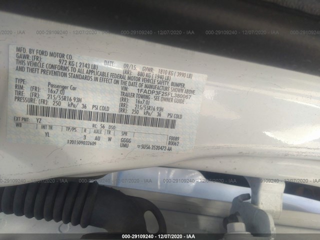 Photo 8 VIN: 1FADP3F25FL380067 - FORD FOCUS 