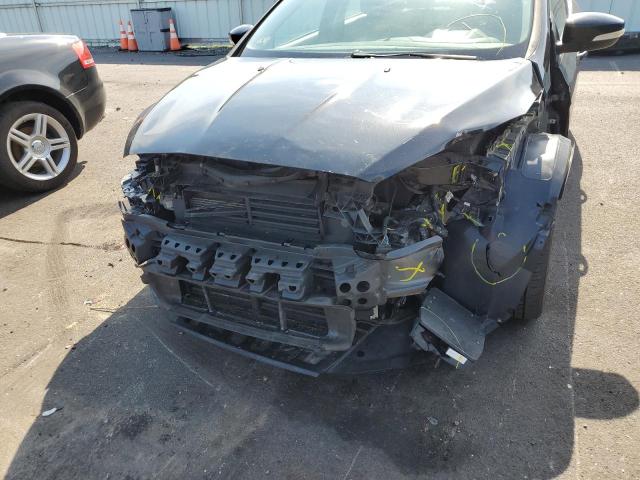 Photo 8 VIN: 1FADP3F25GL210289 - FORD FOCUS SE 