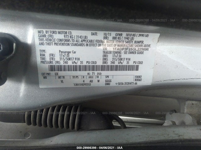 Photo 8 VIN: 1FADP3F25GL225696 - FORD FOCUS 