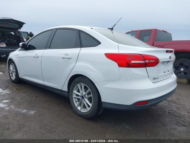 Photo 2 VIN: 1FADP3F25GL232843 - FORD FOCUS 