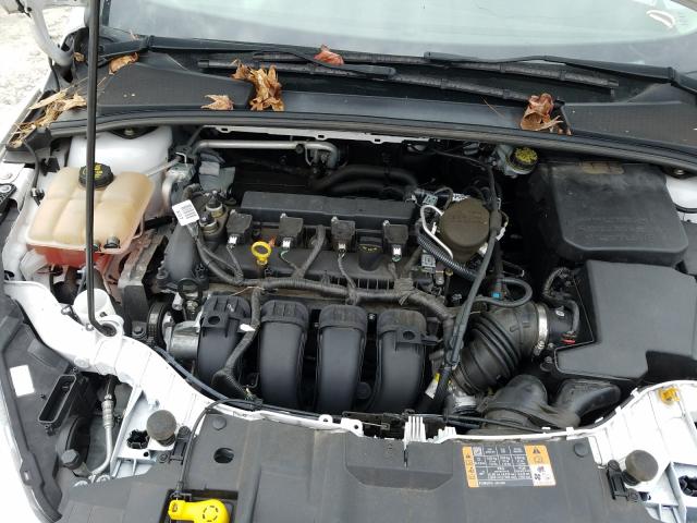 Photo 6 VIN: 1FADP3F25GL239114 - FORD FOCUS SE 