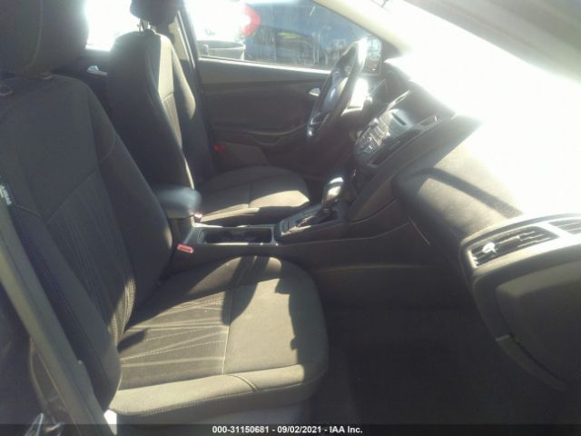 Photo 4 VIN: 1FADP3F25GL250307 - FORD FOCUS 