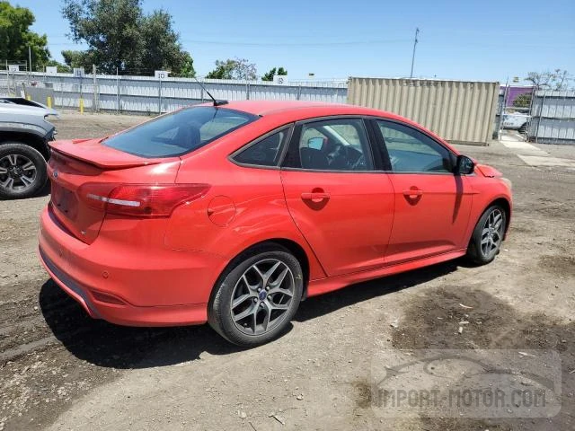 Photo 2 VIN: 1FADP3F25GL262991 - FORD FOCUS 