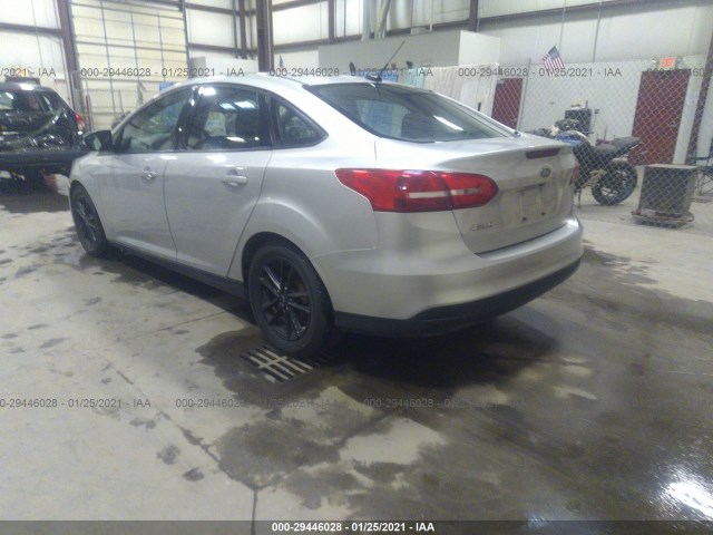 Photo 2 VIN: 1FADP3F25GL284683 - FORD FOCUS 