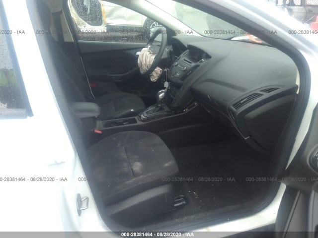 Photo 4 VIN: 1FADP3F25GL312997 - FORD FOCUS 