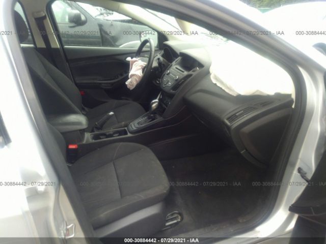 Photo 4 VIN: 1FADP3F25GL313955 - FORD FOCUS 