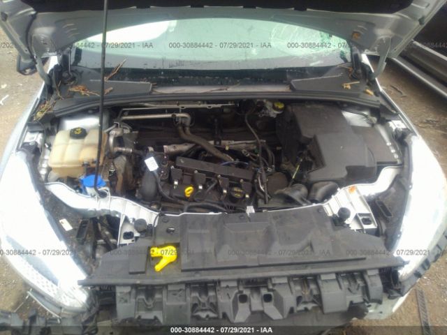 Photo 9 VIN: 1FADP3F25GL313955 - FORD FOCUS 