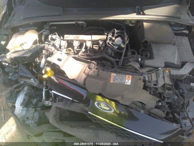 Photo 9 VIN: 1FADP3F25GL395833 - FORD FOCUS 