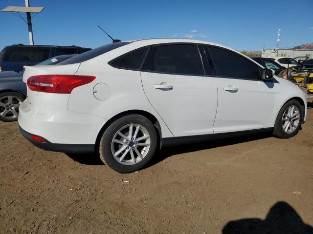 Photo 2 VIN: 1FADP3F25HL267674 - FORD FOCUS SE 