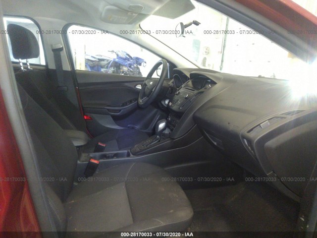 Photo 4 VIN: 1FADP3F25HL315044 - FORD FOCUS 